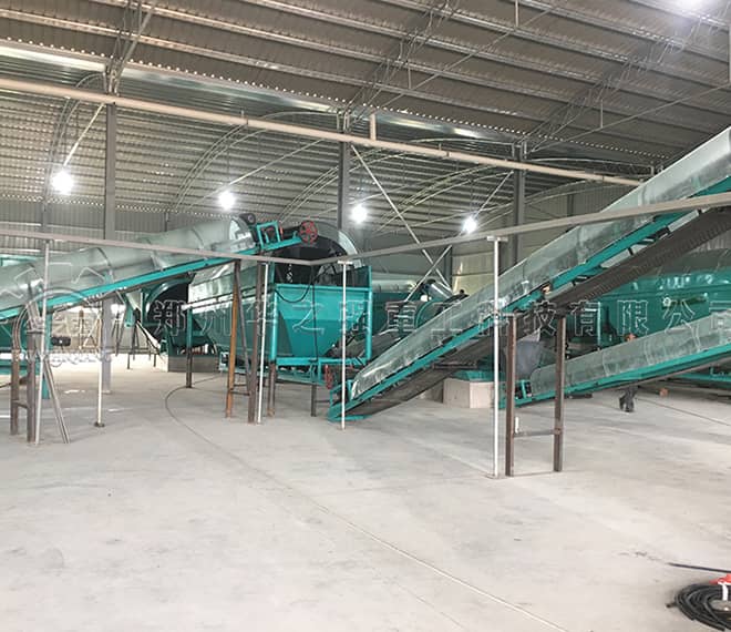 及时协调解决承储企业在储备货源组织、调运、资金贷款等方面的困难；加强不同层级化肥储备衔接配合