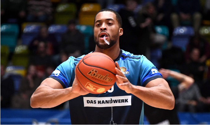 辽宁男篮签约内线大外援杰登·勒迪补强内线短板