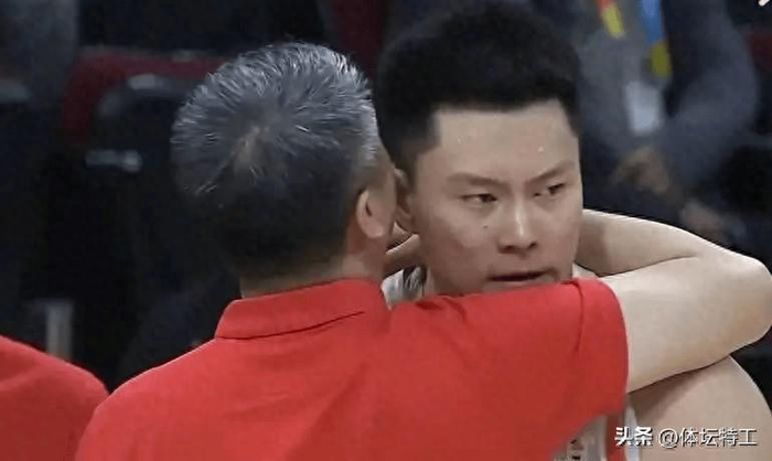 邹阳高效砍20+10掀翻广东 国家队锋线选择引争议